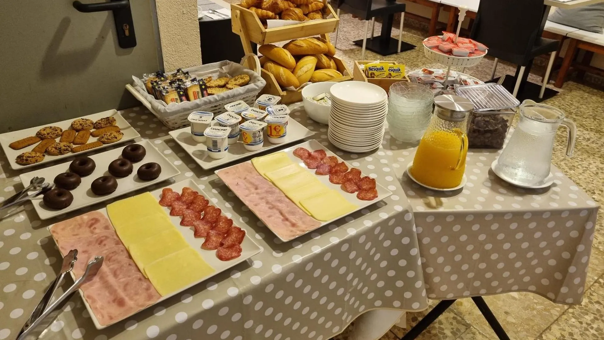 Hotel Maeva ,1 Star B&B 滨海略雷特 0*,  西班牙